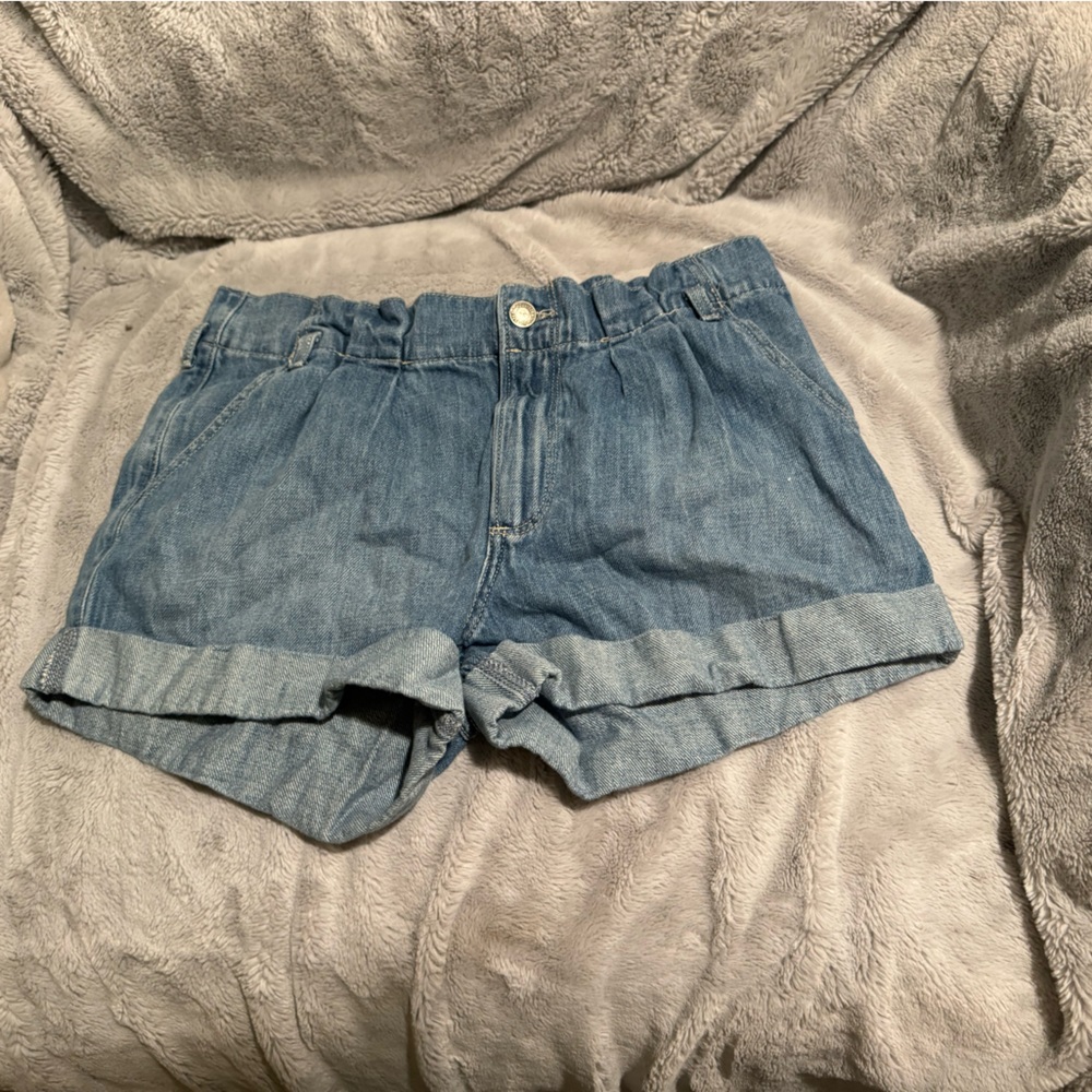 Hollister high waisted jean shorts